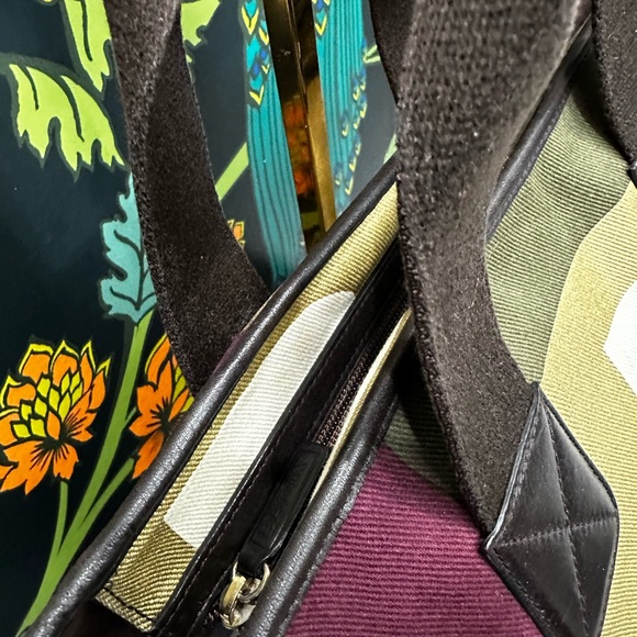 Bally Boothbay Canvas Tote – Oversized “B” Graphic - Picture 8 of 15